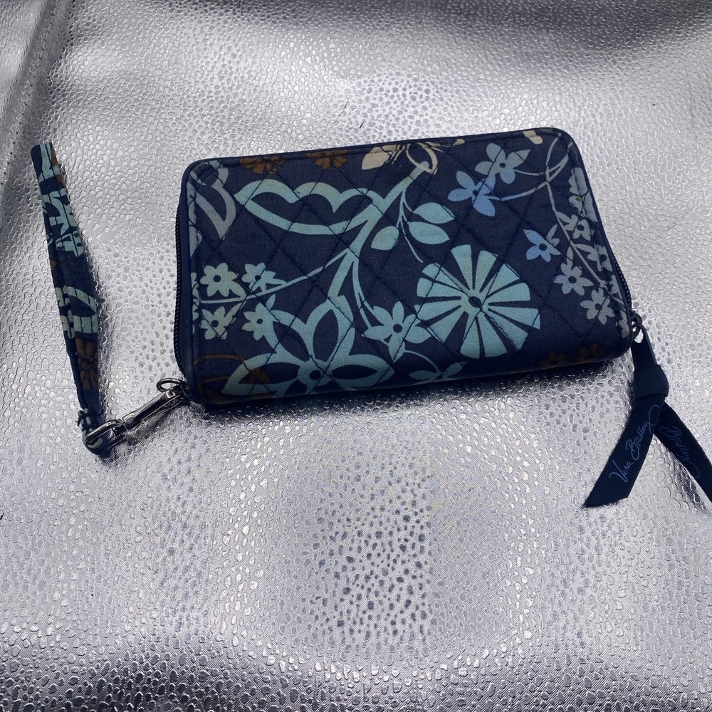 Vera Bradley Dark Blue Light Blue Brown Floral ID Wallet Holder Wristlet Wallet